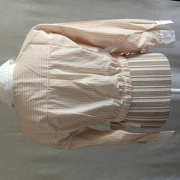 Crop top long sleeve button down shirt size small - Picture 3 of 13